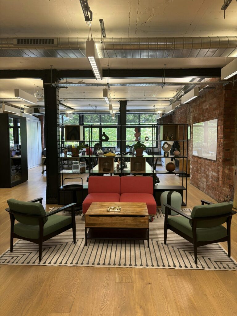 What Should I Look for When Viewing Office Space in London?
